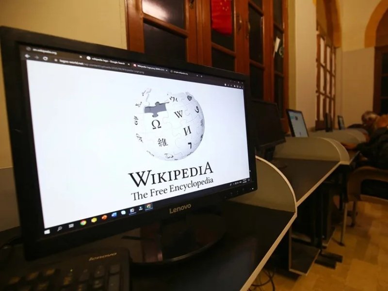 Wikipedia cumple 25 años: claves y datos esenciales de la enciclopedia libre más grande del mundo