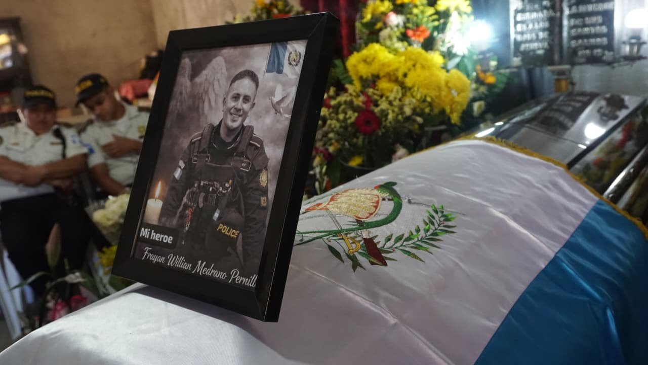 Ocho clicas del Barrio 18 operan en zonas de ataques contra la Policía en Guatemala