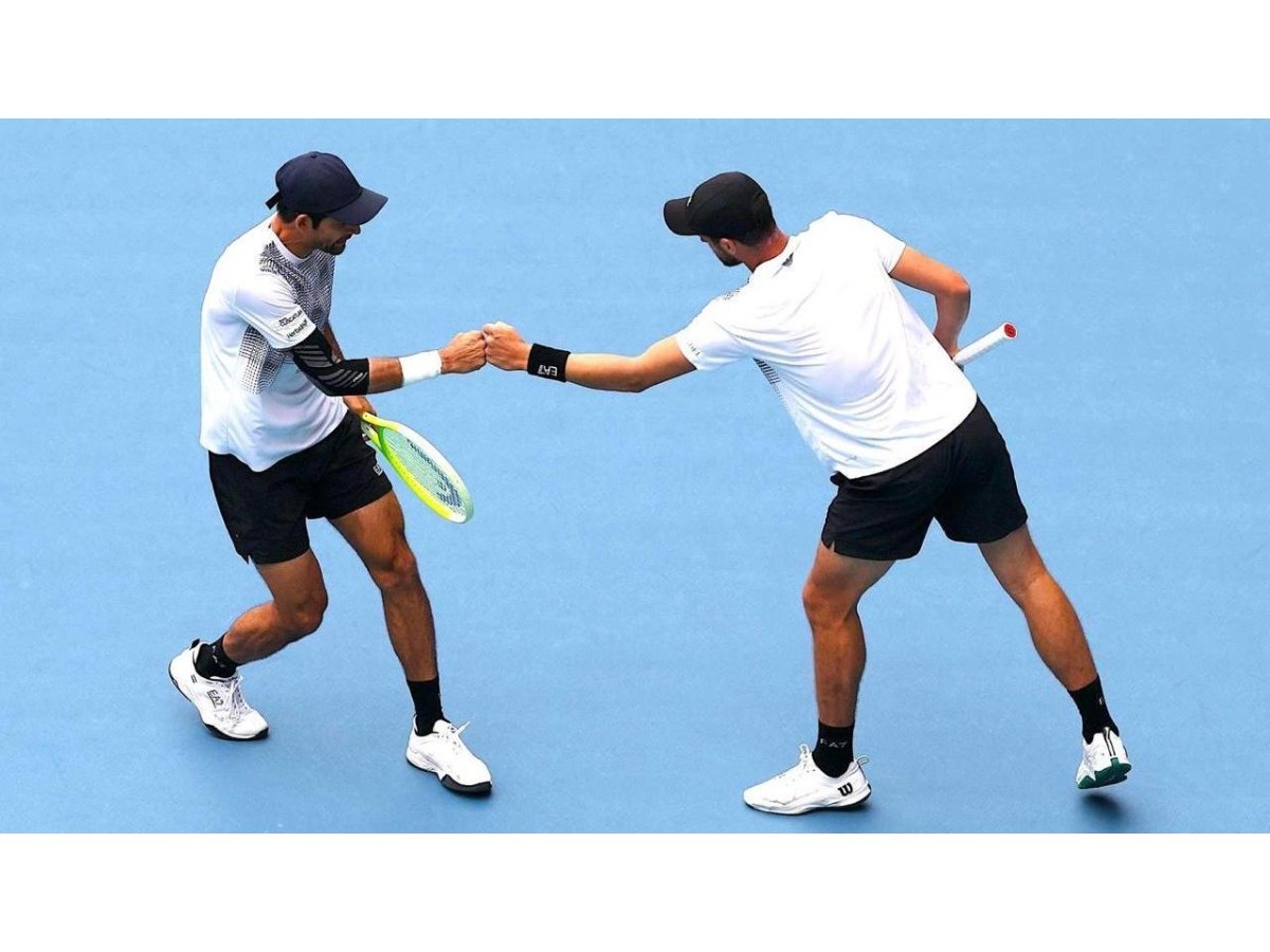 Marcelo Arévalo avanza con firmeza en dobles del Australian Open 2026