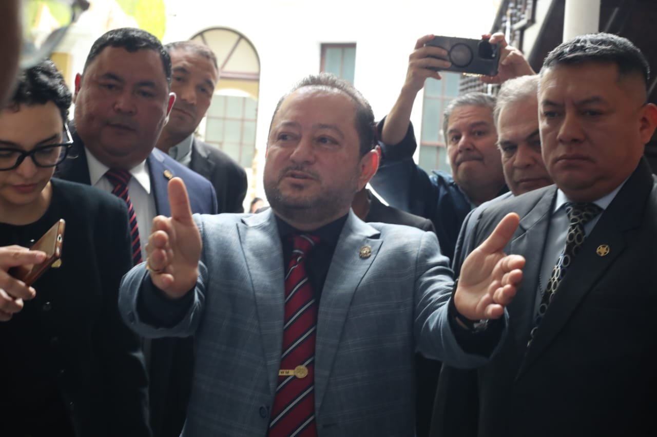 Walter Mazariegos defiende legalidad de su elección en la Usac y minimiza inclusión en Lista Engel