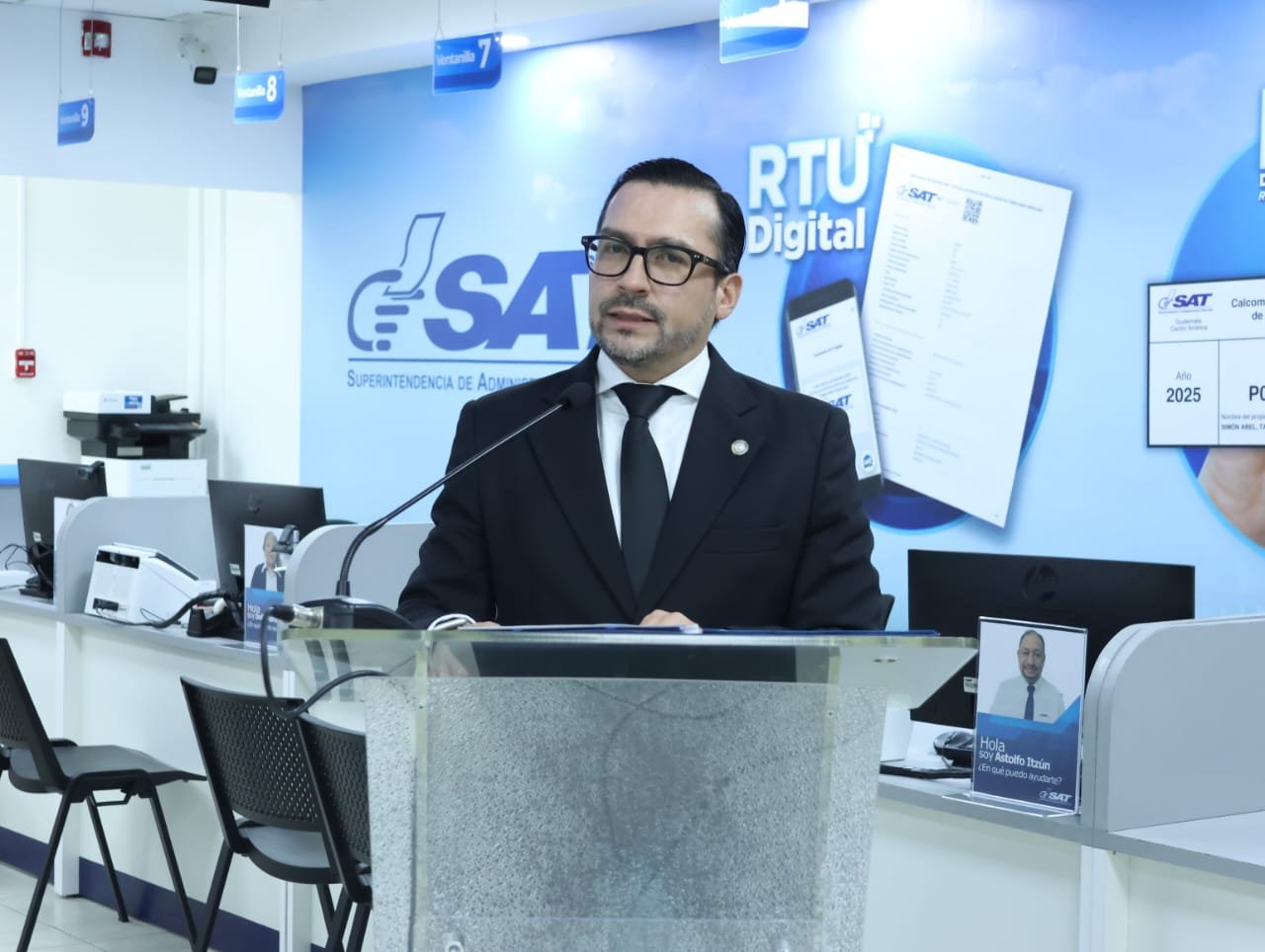 Inicio de la evaluación al superintendente Werner Ovalle por el Directorio de la SAT
