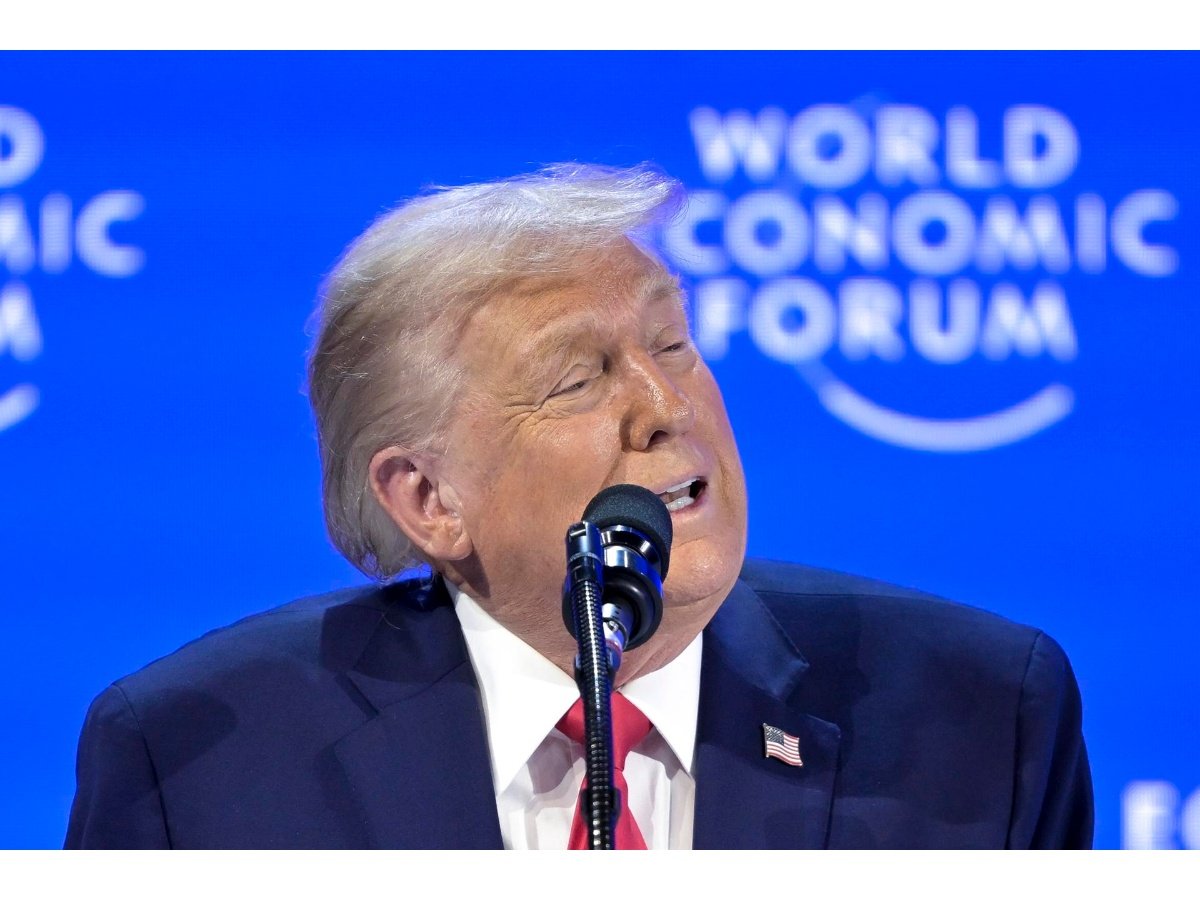 Estados Unidos destaca su papel en la seguridad de Groenlandia y critica rumbo de Europa en Foro de Davos