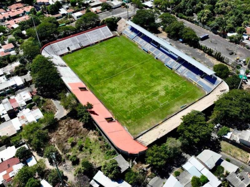 BCIE aprueba $150 millones para modernizar 13 escenarios deportivos en El Salvador