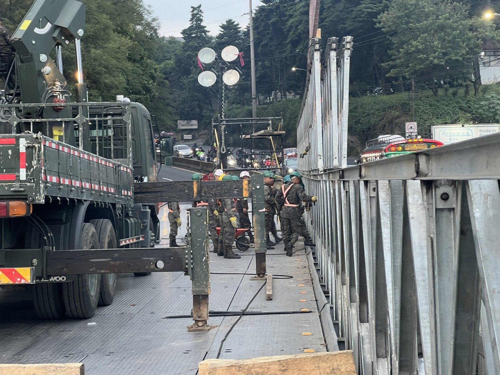 Capacidades y tiempos del Cuerpo de Ingenieros del Ejército para construir cárcel de máxima seguridad en Guatemala