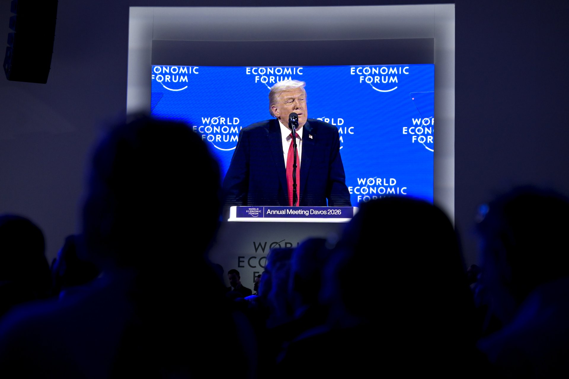 Donald Trump destaca acuerdo que asegura control estadounidense sobre TikTok tras negociación con China