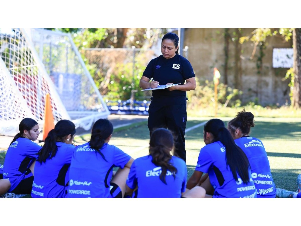Selección Sub-17 Femenina de El Salvador inicia su camino en la Clasificatoria de CONCACAF