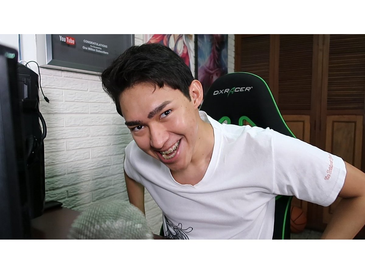 Fernanfloo alcanza los 50 millones de suscriptores en YouTube y se consolida como referente del entretenimiento digital