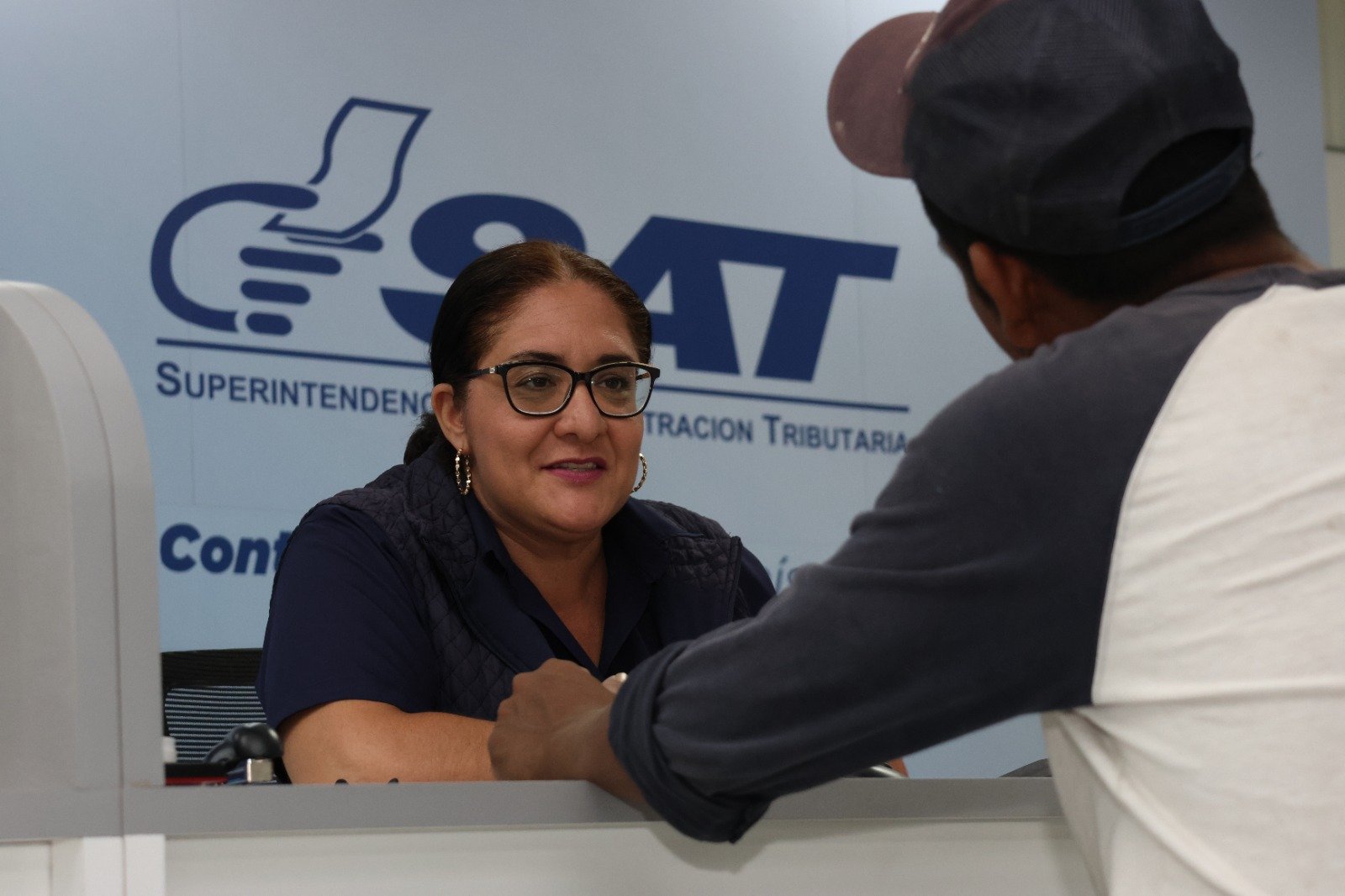 SAT suspenderá a más de siete mil contribuyentes por incumplimiento en el régimen del IVA