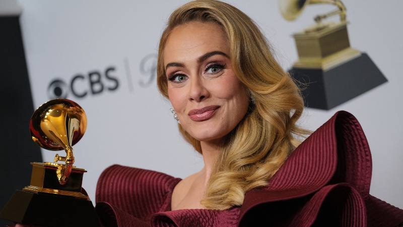 El álbum 21 de Adele cumple 15 años y se consagra como el disco femenino más vendido de la historia