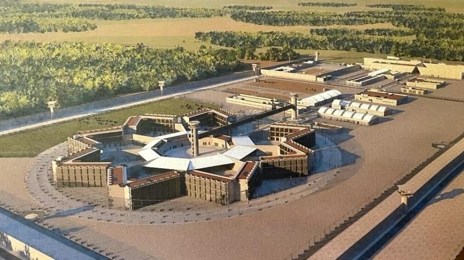 Proyecto de cárcel en Masagua acumula retrasos pese a millonarias adjudicaciones del BCIE