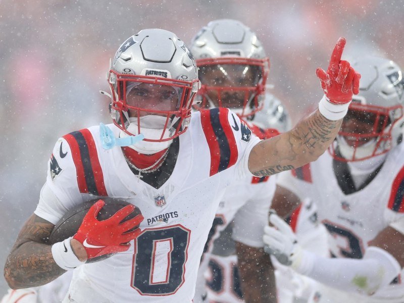 Christian González, primer colombiano en disputar el Super Bowl con los Patriots
