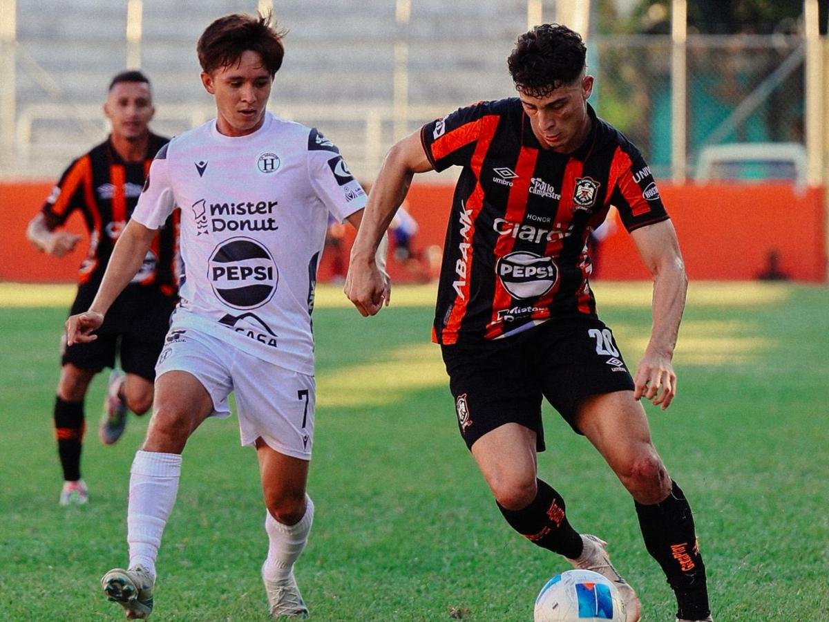 Águila rompe el hielo en el Clausura 2026 y vence 3-1 a Hércules en San Miguel