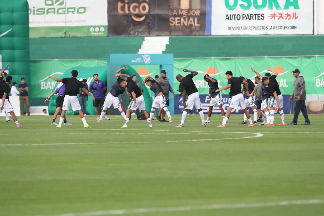 Antigua GFC busca revancha ante Xelajú MC en la segunda jornada del Clausura 2026