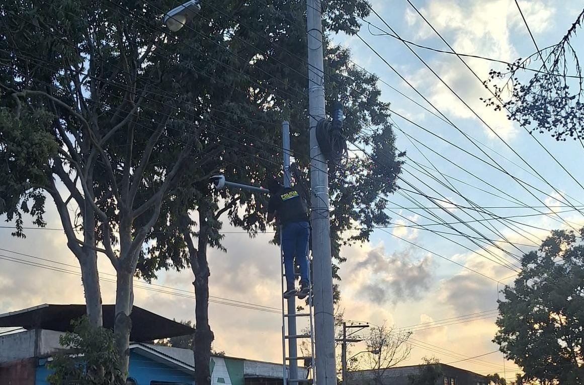 PNC desactiva red ilegal de videovigilancia usada por pandillas en zona 18 durante estado de Sitio