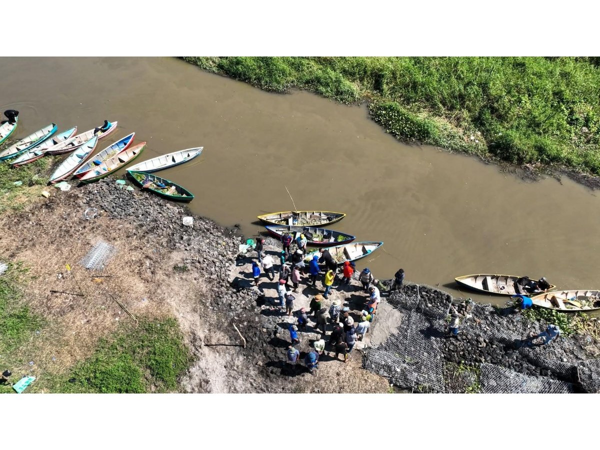 Pescadores de El Jocotal impulsan reparación de diques para proteger la laguna y su fuente de vida
