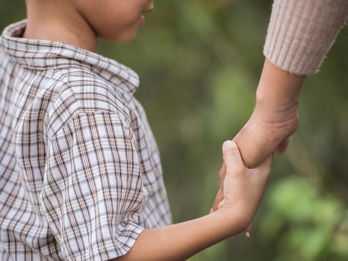 Guía completa para adoptar un niño o niña en El Salvador: pasos y requisitos oficiales