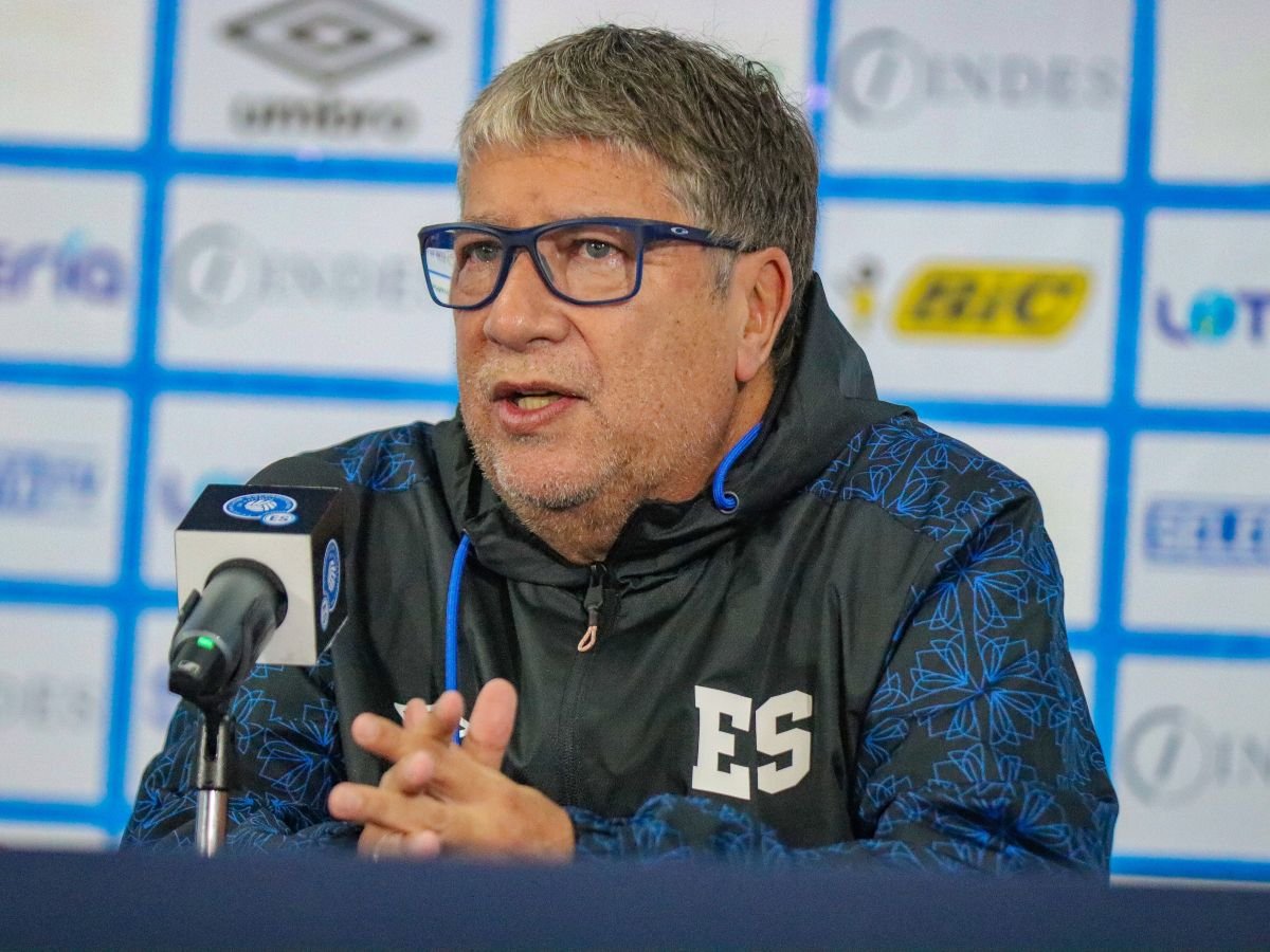 Hernán Darío Gómez impulsa una renovación joven y trabajo a largo plazo en la selección salvadoreña