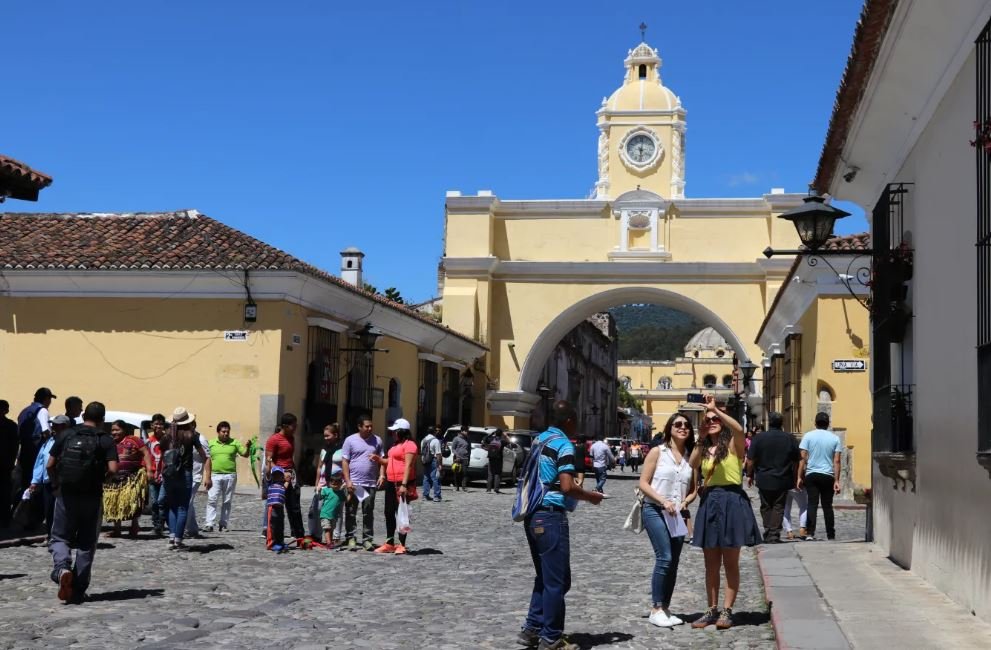 Estado de Sitio en Guatemala: Afluencia Turística Varía entre Normal y Baja en Diversos Destinos Durante el Fin de Semana