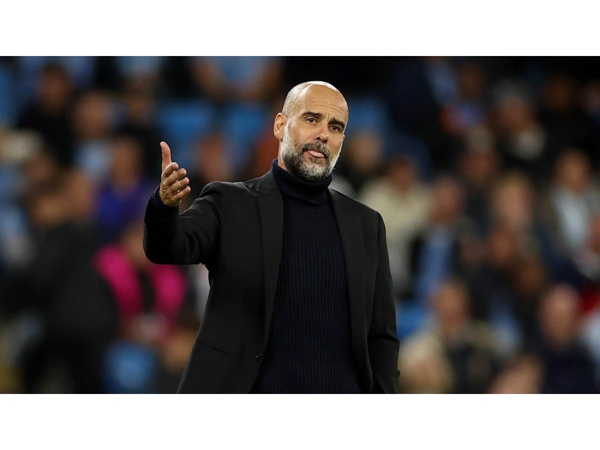 Pep Guardiola cuestiona el arbitraje tras polémicas decisiones en partidos recientes del Manchester City
