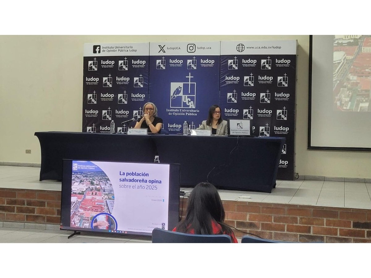 Costo de la canasta básica y economía, principales preocupaciones de salvadoreños en 2025, revela encuesta del IUDOP