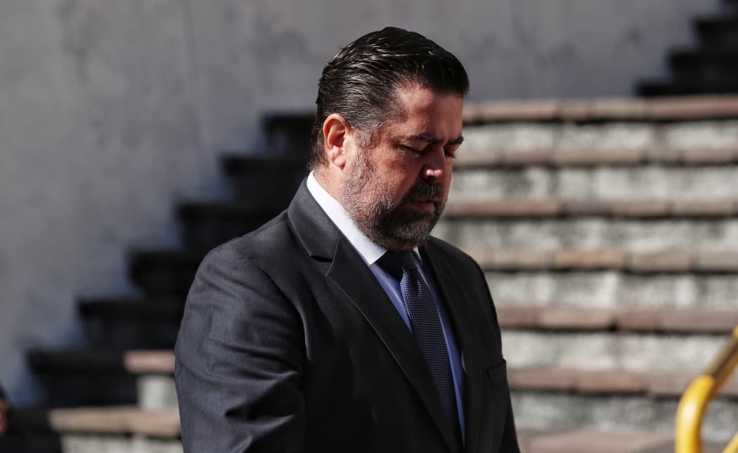 FECI vincula a exministro Javier Maldonado por presuntos nombramientos ilegales e incumplimiento de deberes