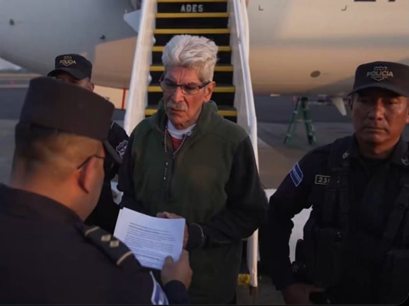 Norman Quijano permanece en detención provisional en penal de Mariona mientras se resuelve su proceso judicial