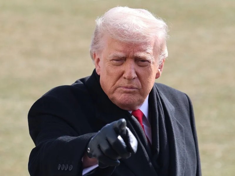 Estados Unidos despliega flota militar hacia Irán con advertencia de acción rápida y contundente