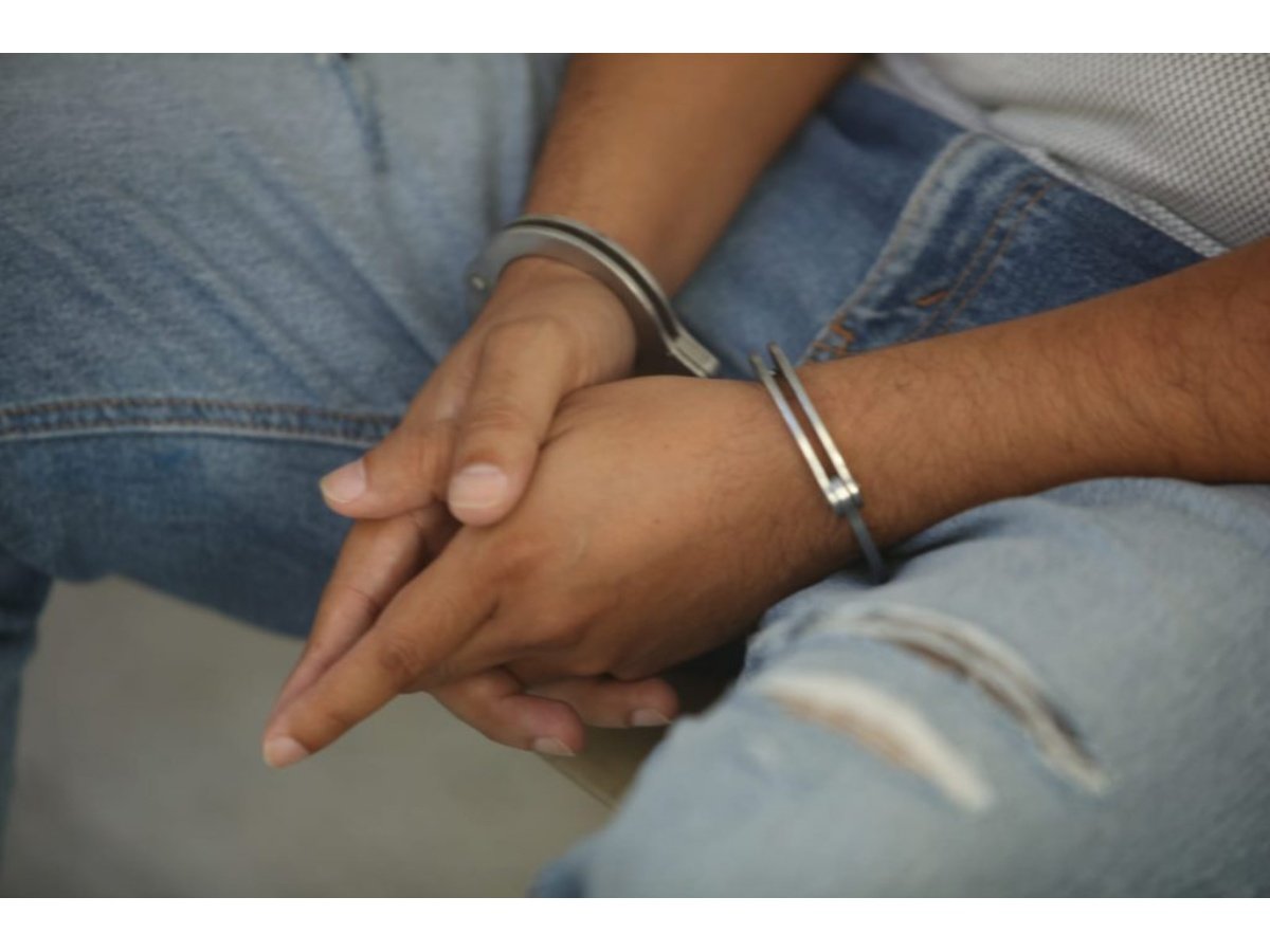 Detención de empleado municipal en Ahuachapán Norte por presunta agresión sexual a menor
