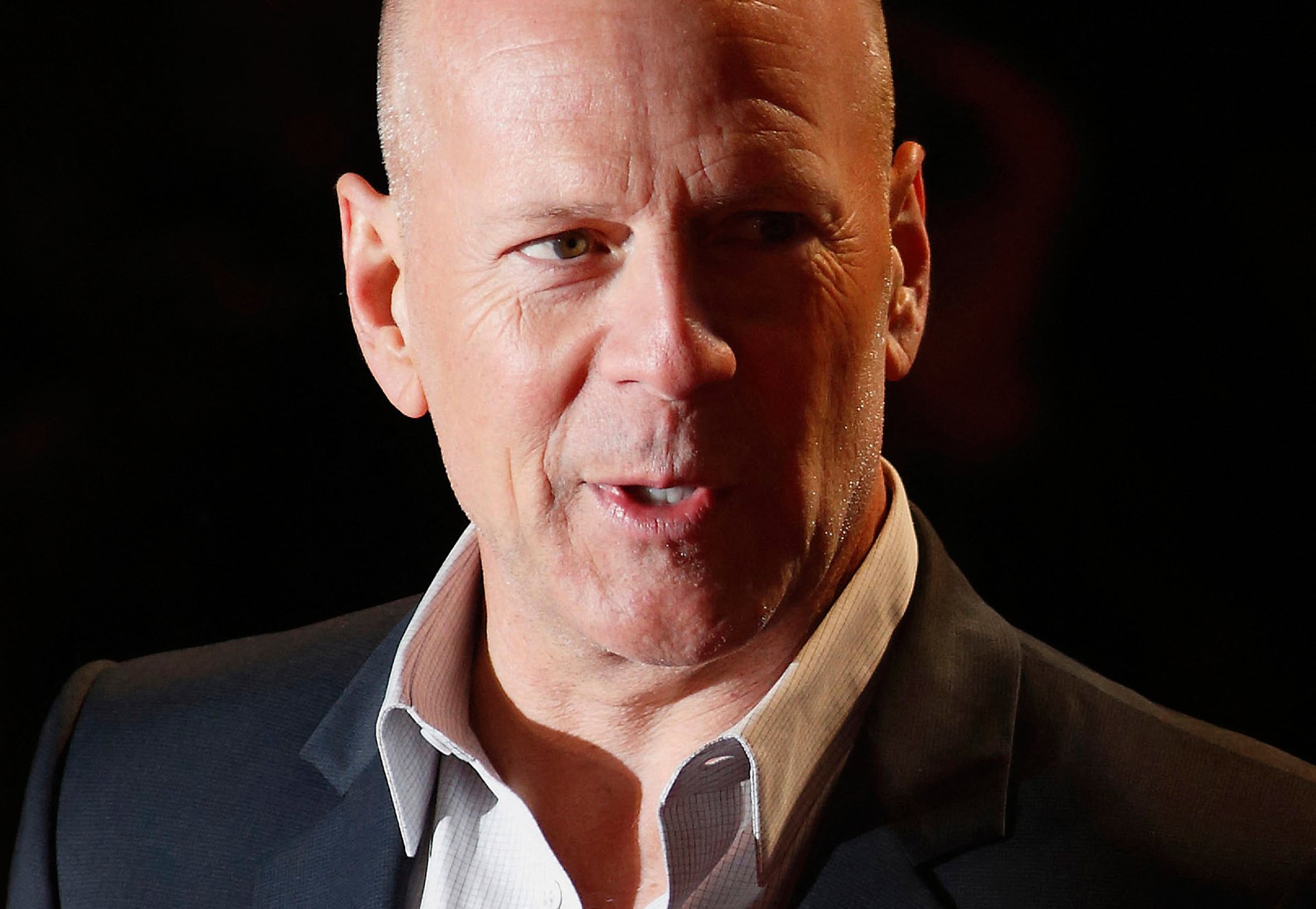 Emma Heming revela que Bruce Willis desconoce su diagnóstico de demencia frontotemporal