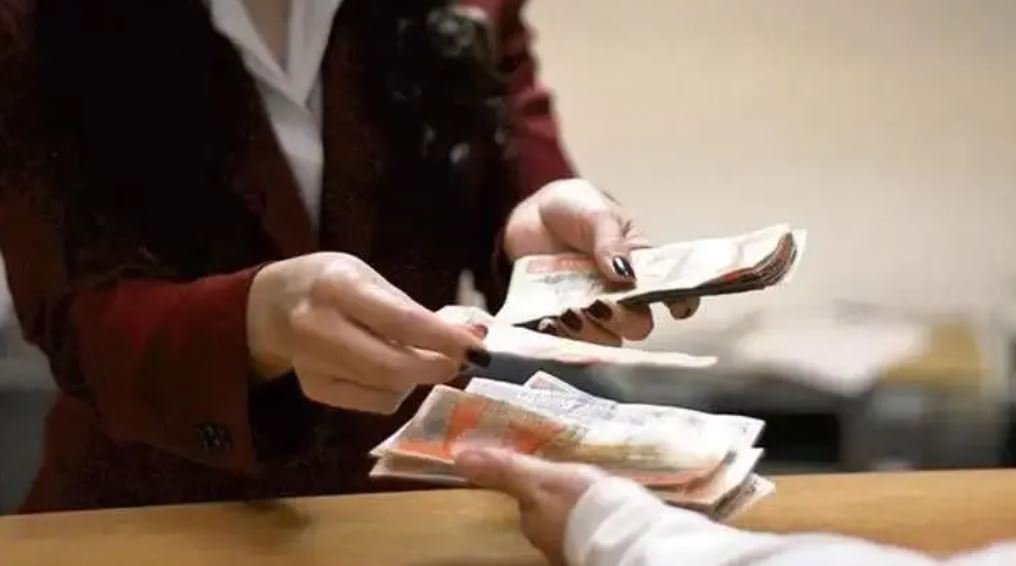 Crédito bancario al sector privado crece 7.6% en 2025 pero muestra desaceleración en Guatemala