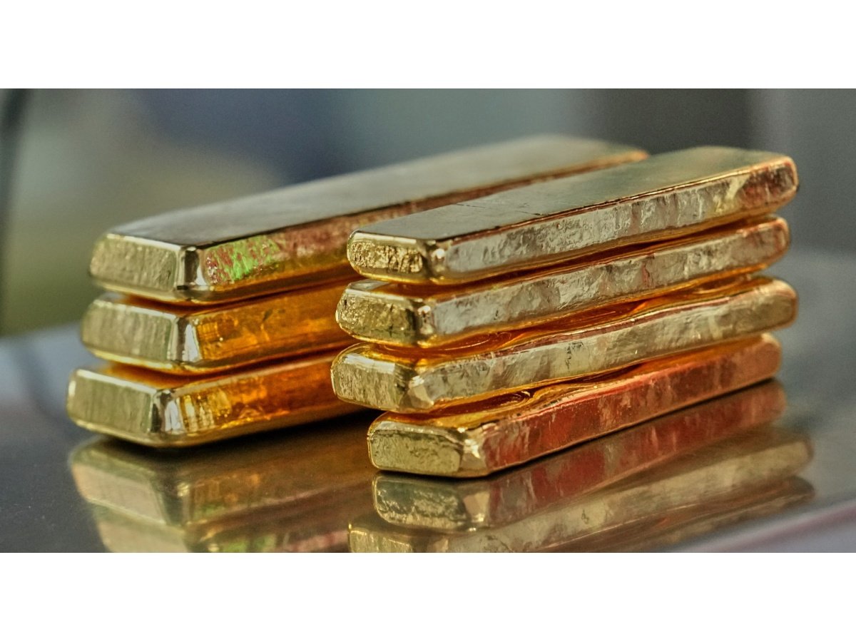 El Salvador fortalece sus reservas internacionales con compra de $50 millones en oro