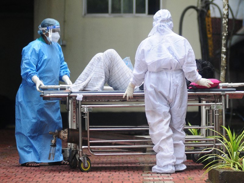 Virus Nipah: análisis sobre su amenaza y por qué la OMS mantiene la alerta sanitaria