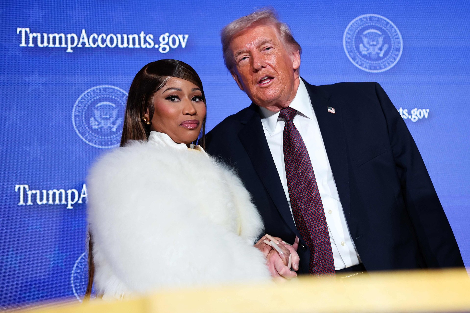 Cuentas Trump: el programa de inversión para niños respaldado por Nicki Minaj y Donald Trump