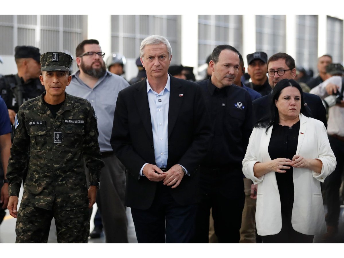 Presidente electo de Chile José Antonio Kast visita El Salvador para conocer el Cecot y reunirse con Nayib Bukele