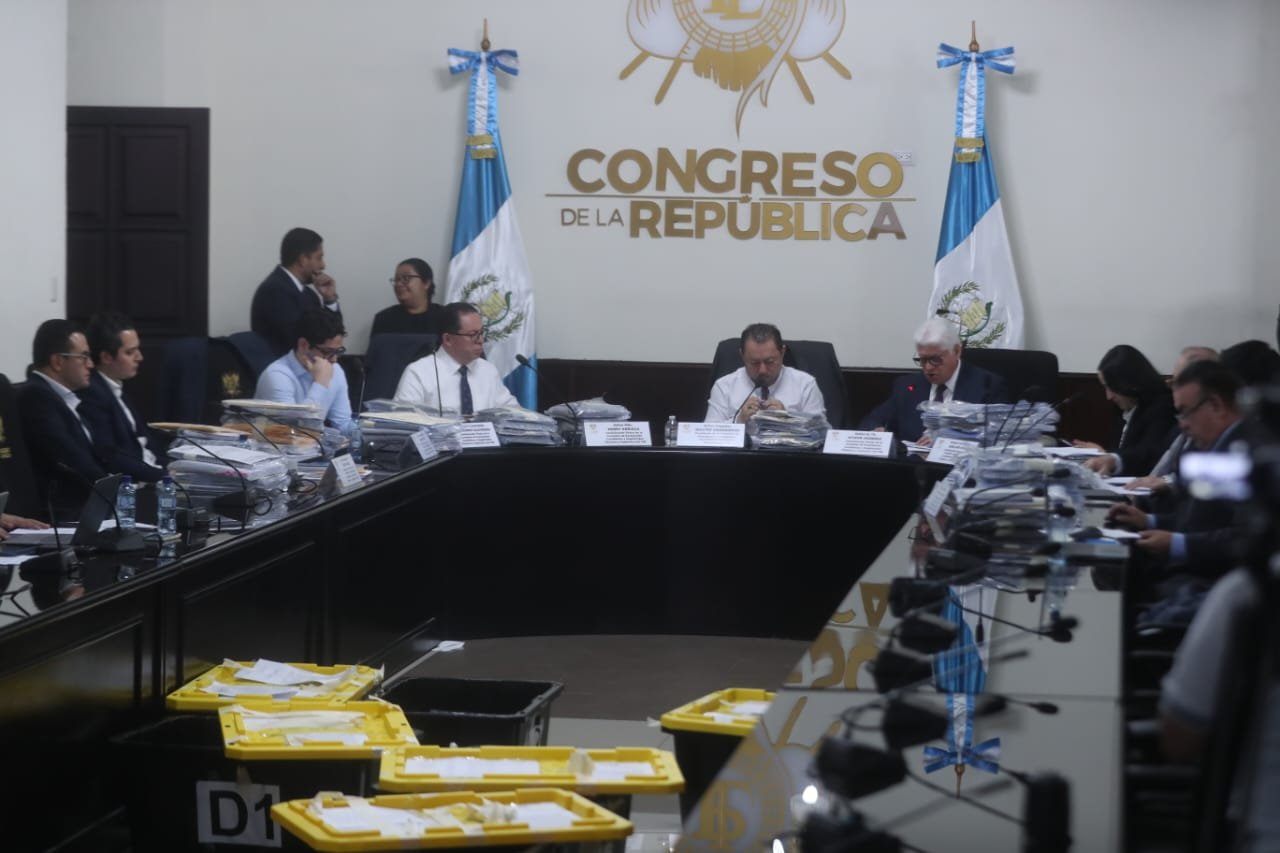 Postuladora del TSE registra aumento de aspirantes y genera expectativas para elegir nómina de 20 candidatos