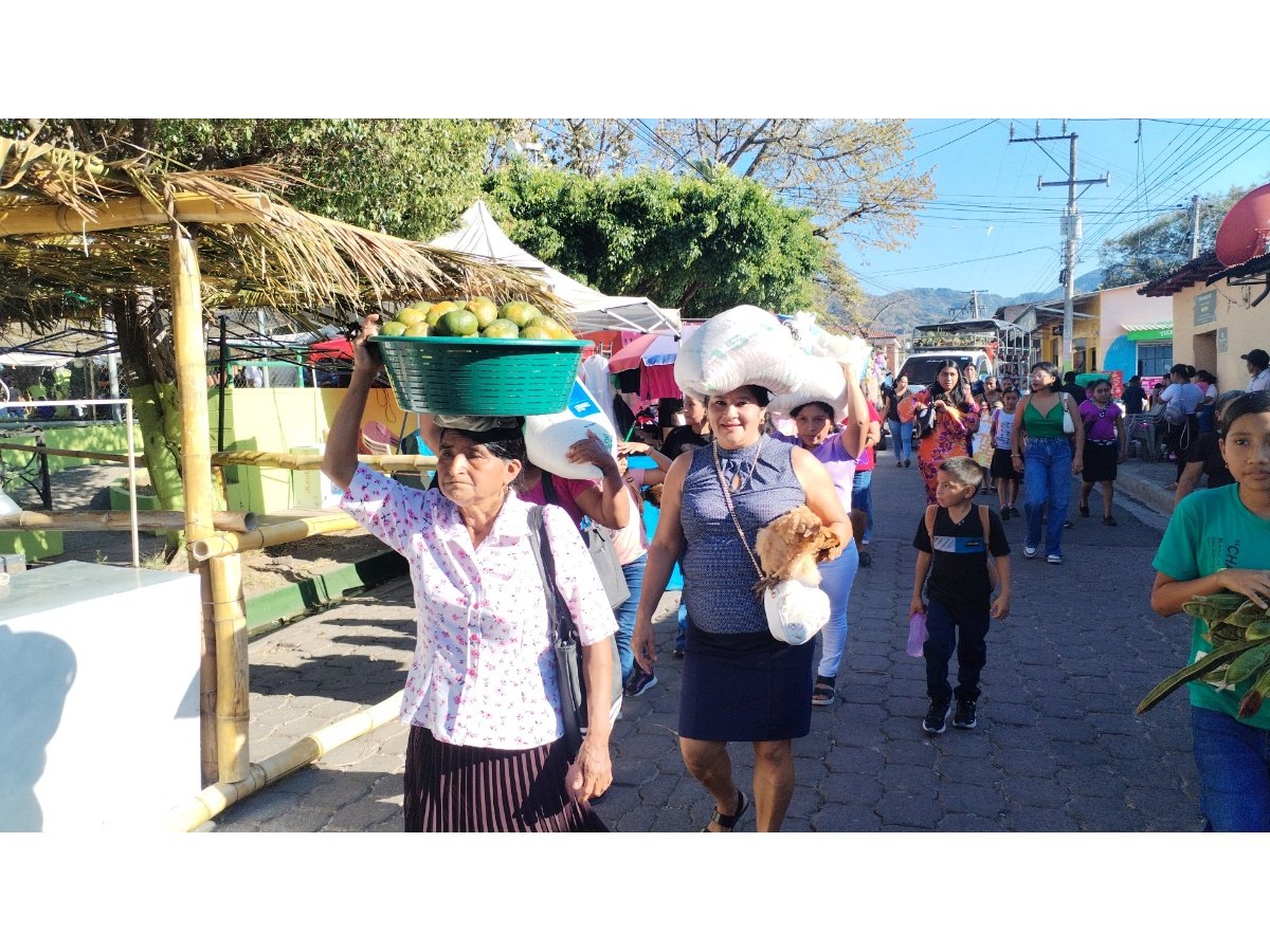 Tacuba celebra 38 años de la tradicional fiesta de Las Primicias en Ahuachapán