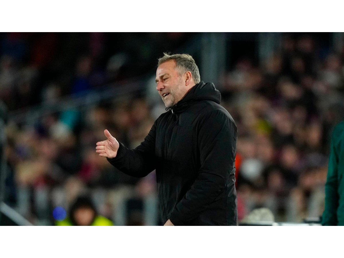 Hansi Flick destaca el desempeño del Barcelona pese a la falta de definición ante Elche