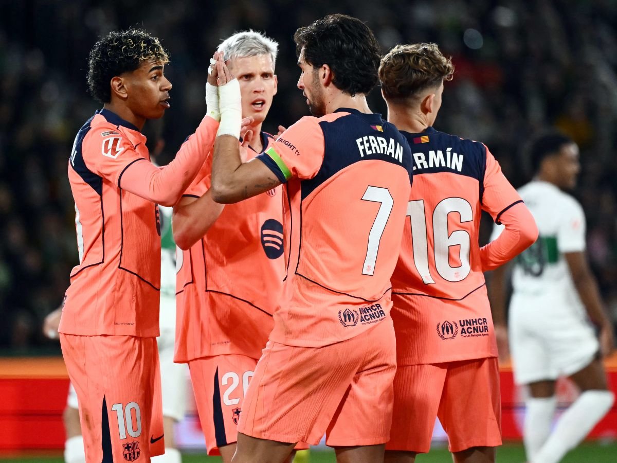 Barcelona consolida el liderato tras vencer 3-1 al Elche en Martínez Valero