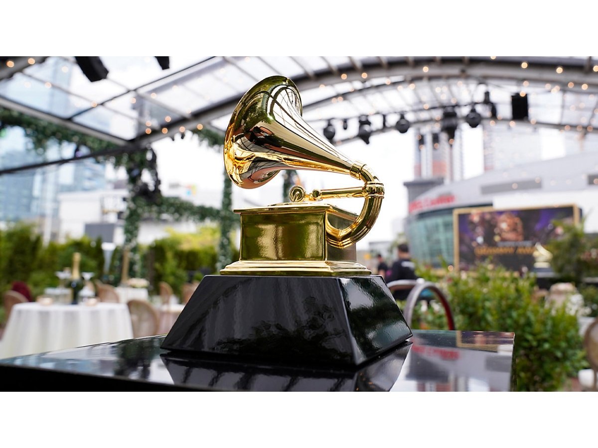 Grammy 2026: Kendrick Lamar lidera nominaciones y Bad Bunny destaca entre latinos