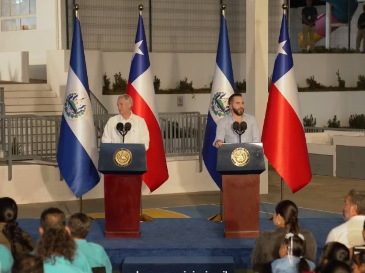 Gobierno inaugura 70 escuelas renovadas y fortalece educación con plan Dos Escuelas por Día