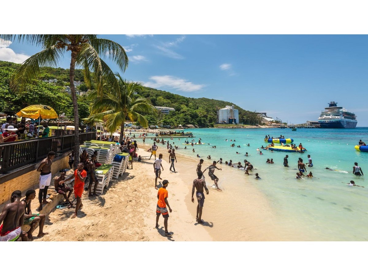 La crisis de acceso a las playas en Jamaica: un paraíso cerrado para sus habitantes