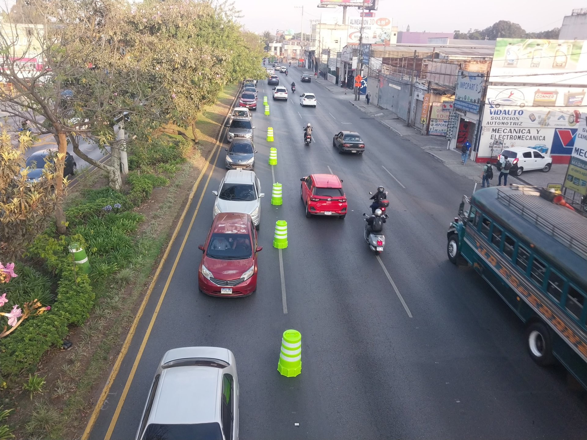 PMT evalúa ajustes en carril reversible de Roosevelt ante congestión atípica desde San Lucas y Mixco