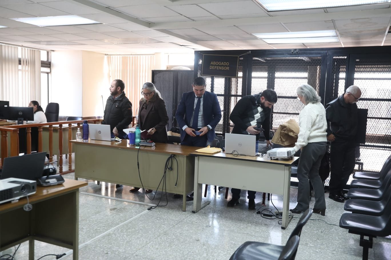 Tribunal reproduce reconstrucción de hechos en juicio por muerte de Hansel Szarata