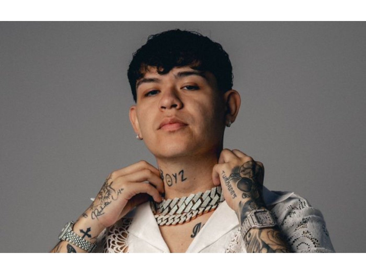 Junior H anuncia su nuevo álbum \'Depressed Mfks\' para San Valentín, un proyecto que promete revolucionar la música latina