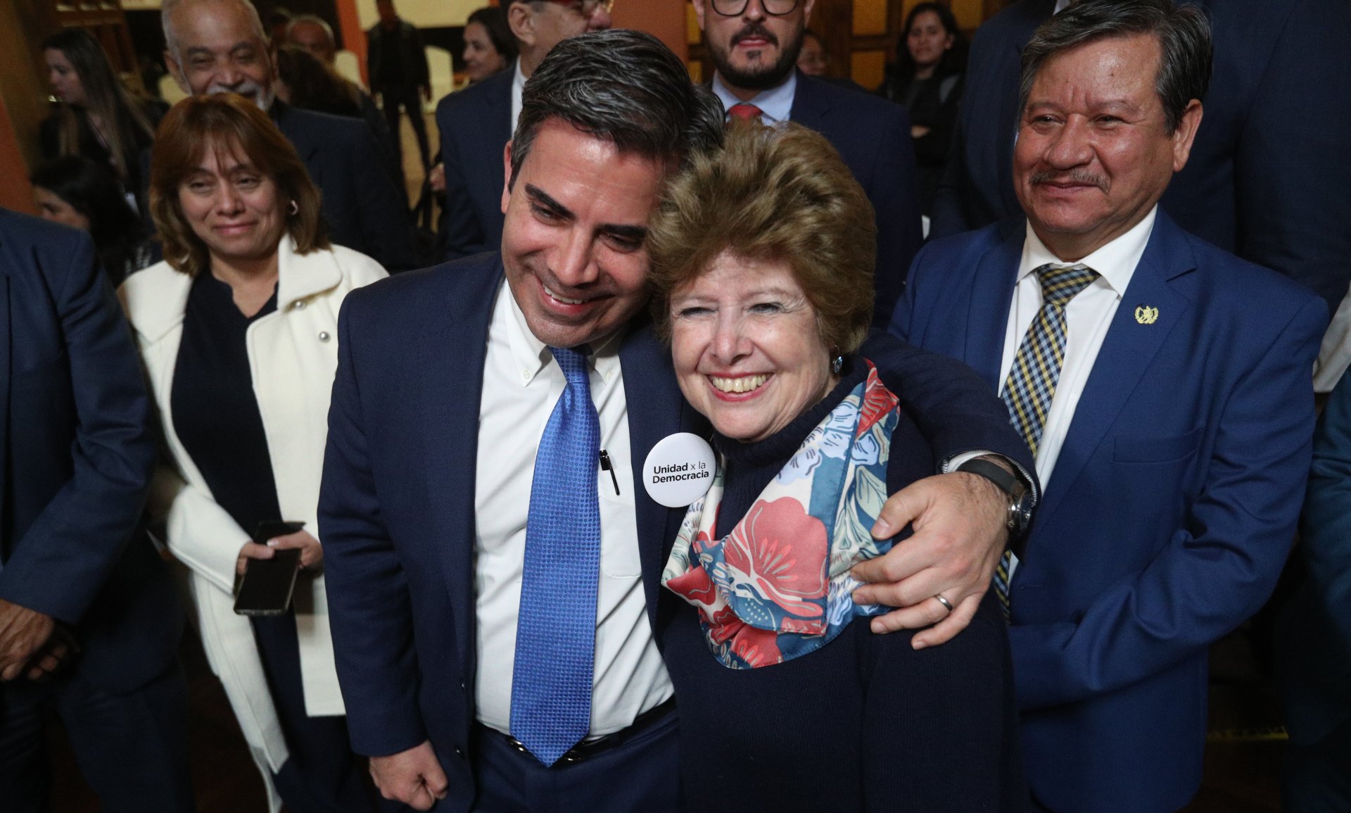 CANG elige a Astrid Lemus y Luis Fernando Bermejo como magistrados de la Corte de Constitucionalidad en jornada marcada por operativos del MP