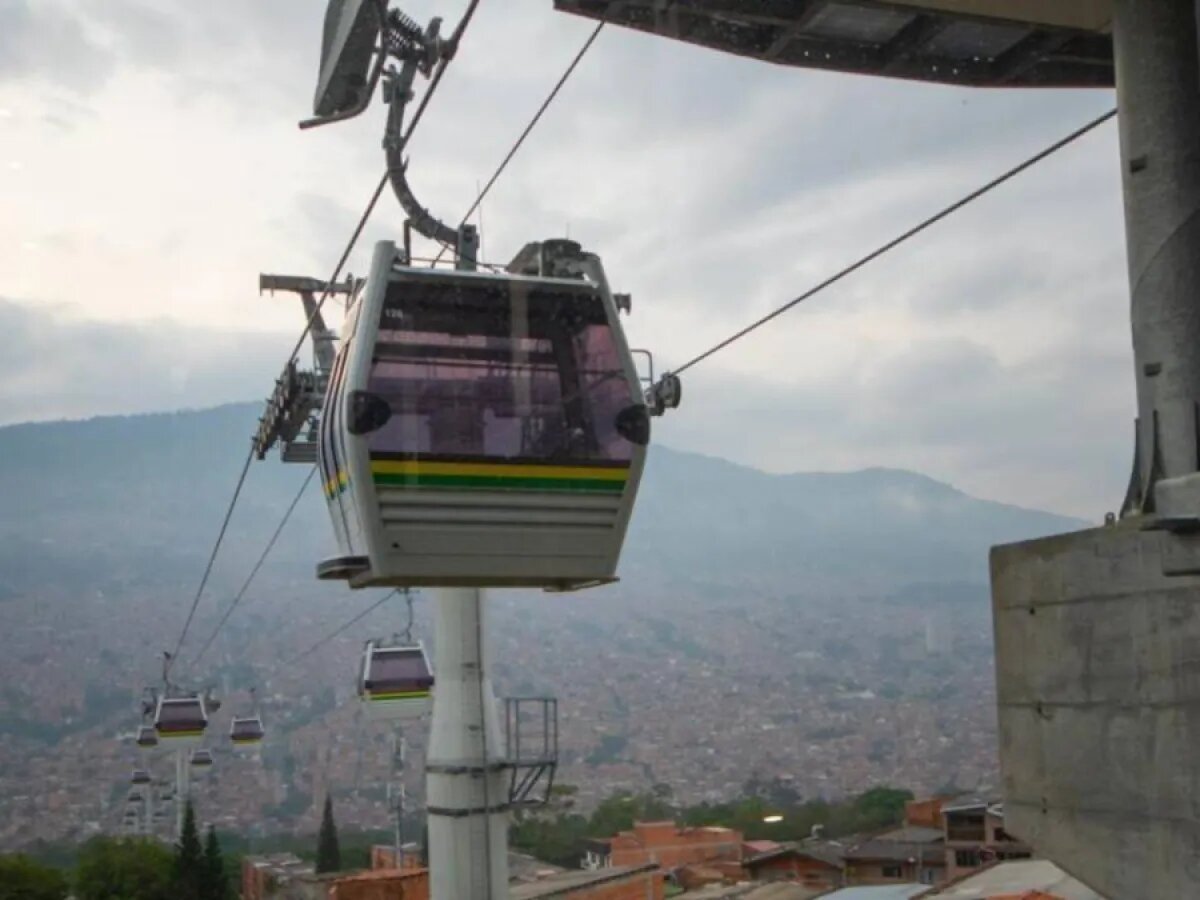 Residentes de El Boquerón desconocen detalles sobre proyecto del metrocable en zonas altas del volcán de San Salvador