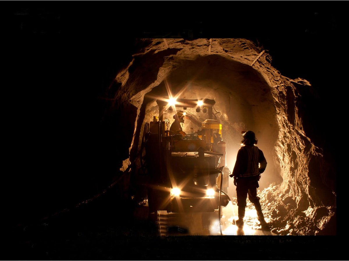 El Salvador impulsa exploración de minerales críticos para fortalecer alianza estratégica con Estados Unidos