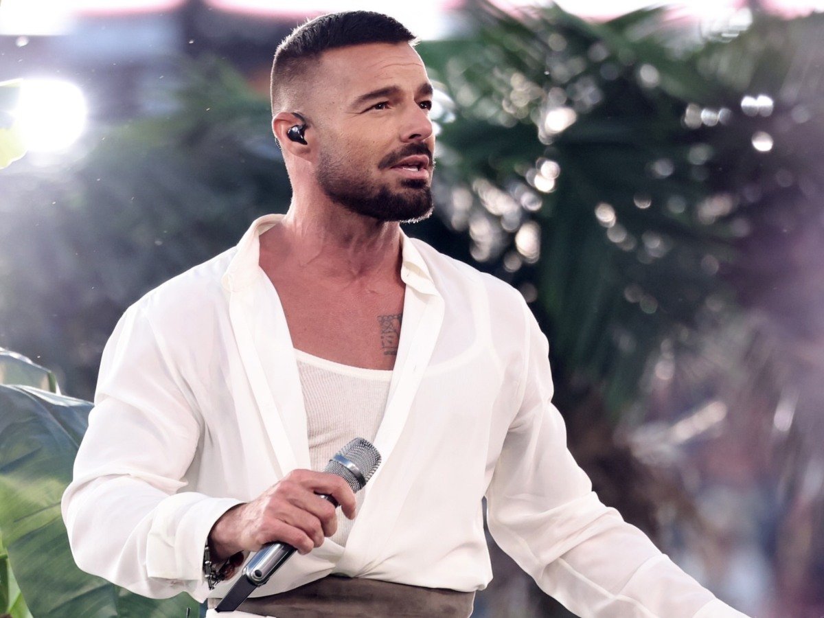 Ricky Martin revela momentos inéditos antes y después del show del Super Bowl con Bad Bunny