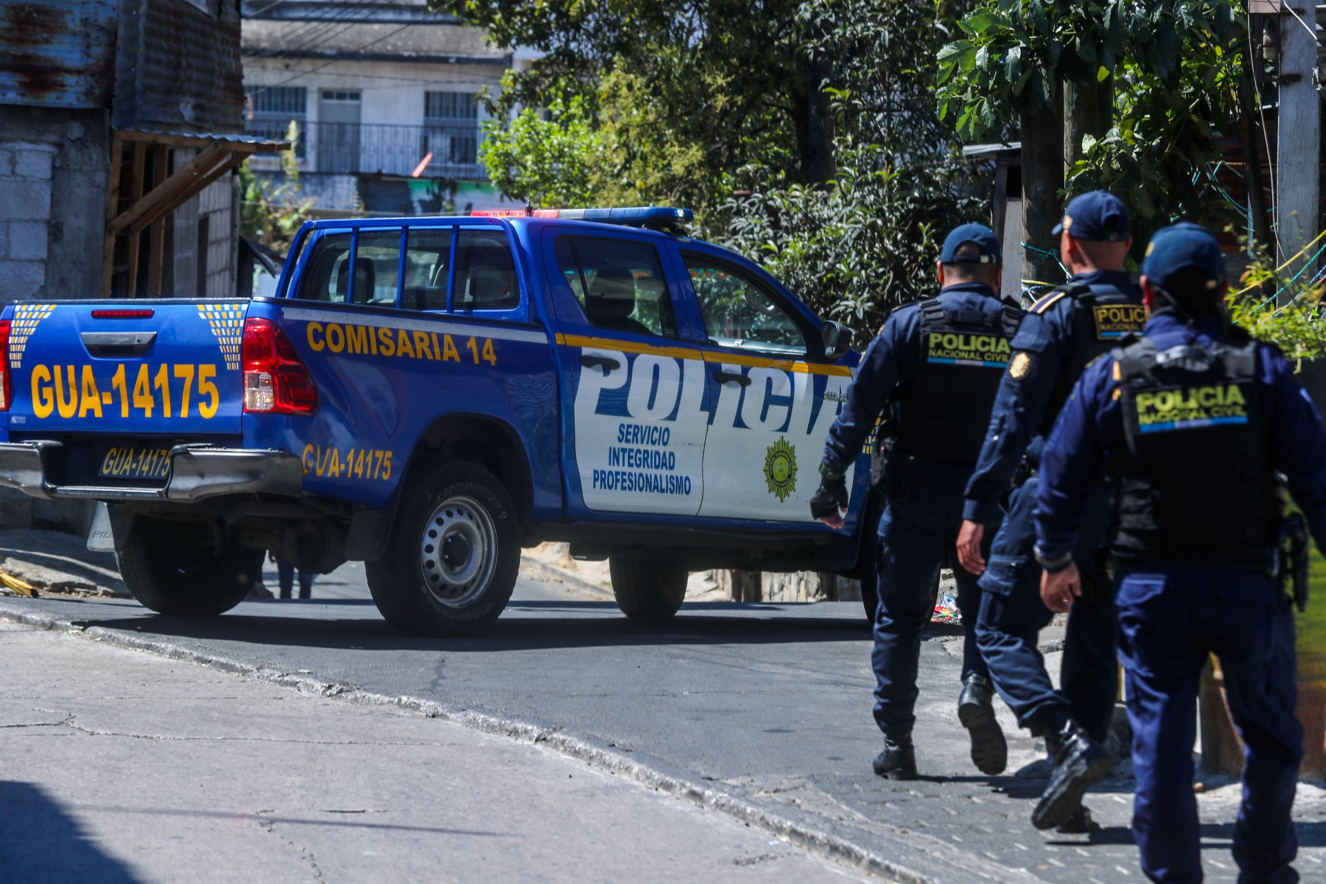Ministerio de Gobernación avanza en adquisición de mil patrullas y armamento para la PNC Ministerio de Gobernación avanza en adquisición de mil patrullas y armamento para la PNC