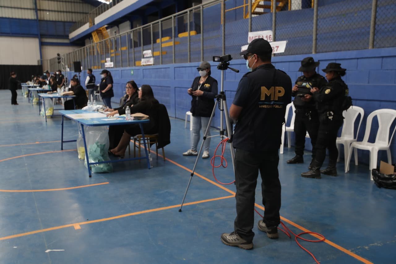 Fiscalía documenta con audio y video elecciones del Cang para magistrados de la CC